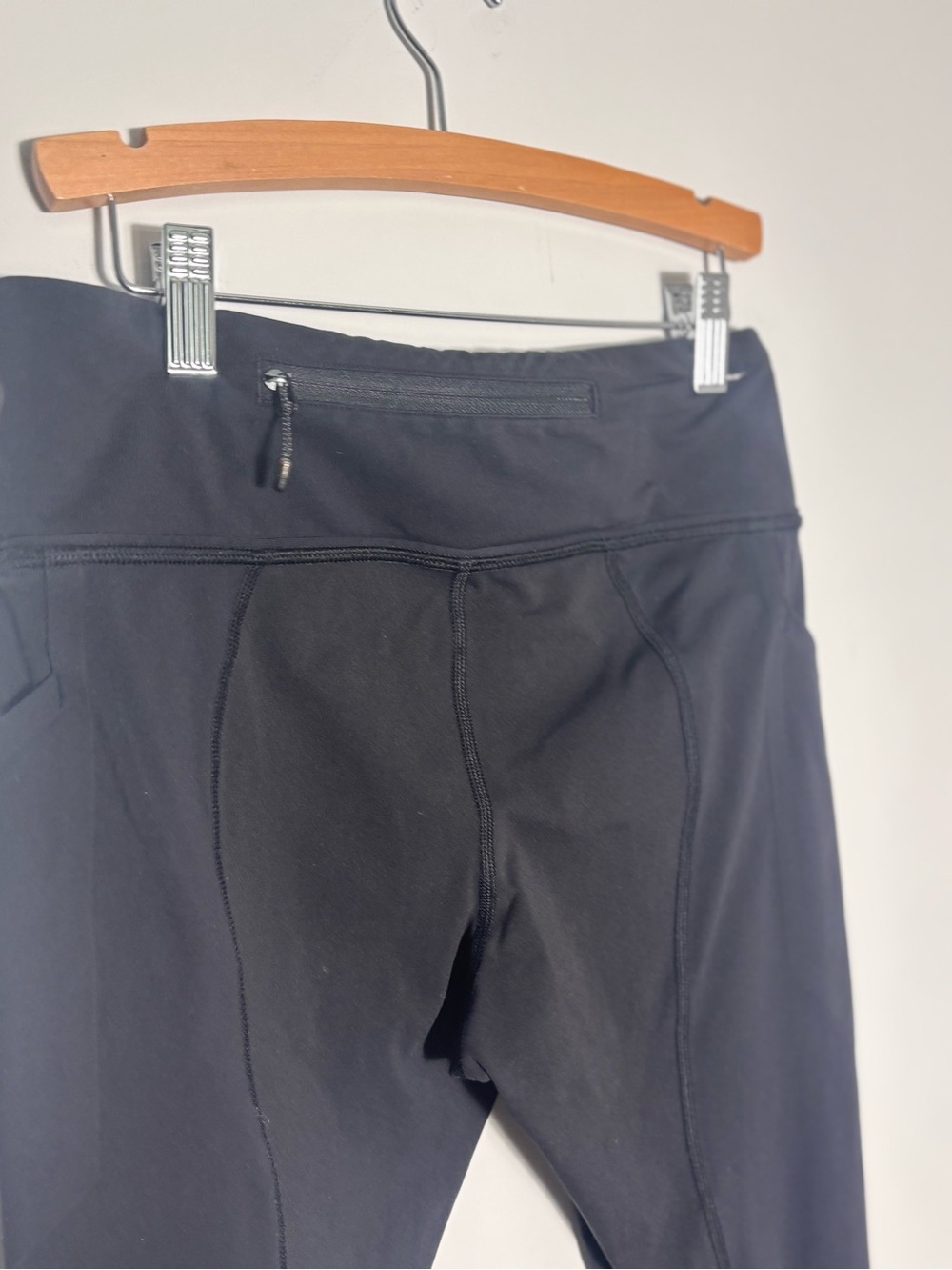 Lululemon Lead the Pack High-Rise Tight 23” Black Size 6 - Picture 7 of 8